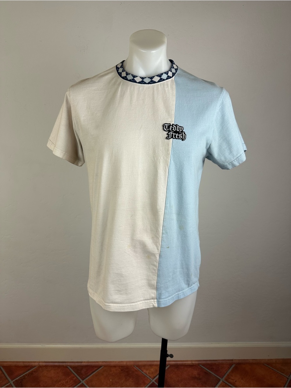 Teddy Fresh Two-Tone Cream and Light Blue Short Sleeve Tee